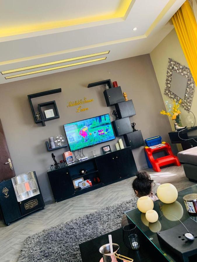 Laura'S Modern Villa Мадаба Экстерьер фото